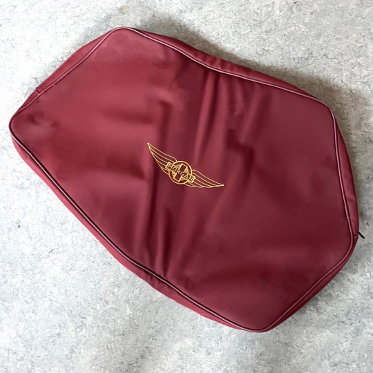 Sidescreen bag in mohair with Morgan wings (post 1997 cars)