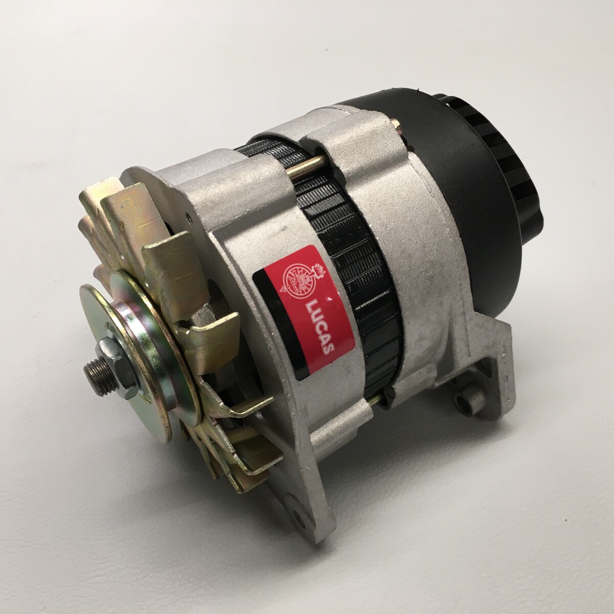 Alternator 4/4 cvh