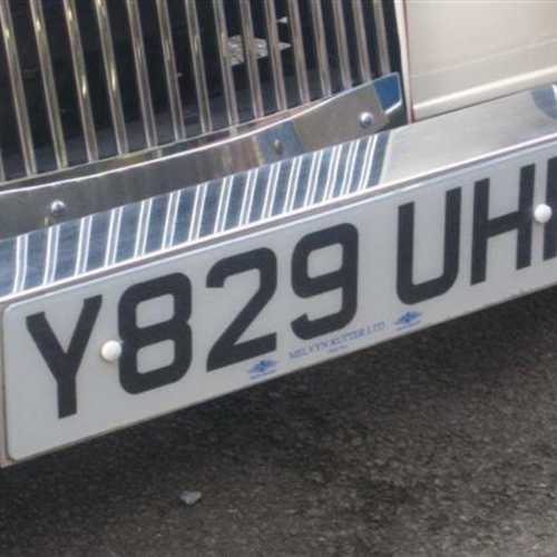 Stainless steel front number plate box, fits on stainless steel bumpers