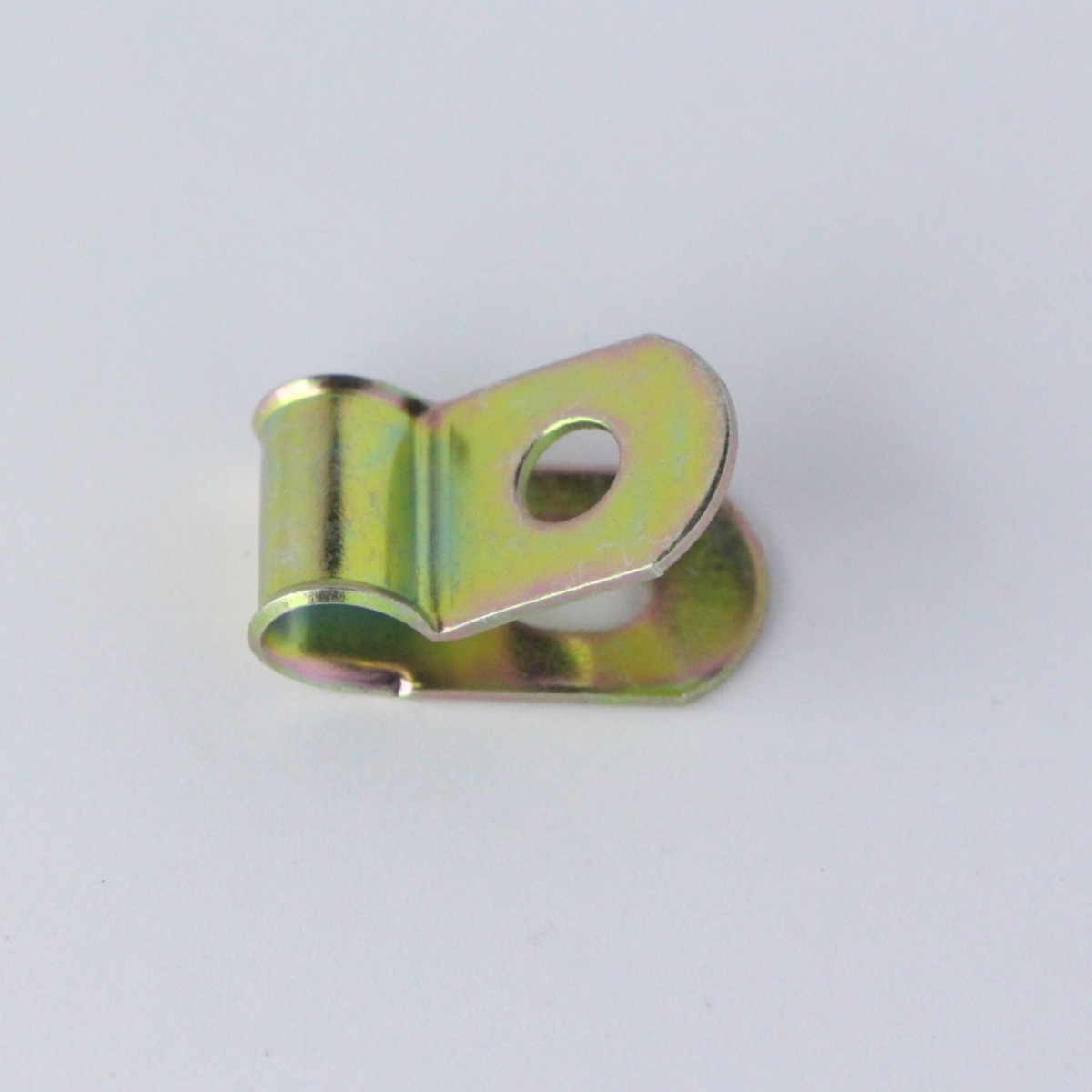 Metal brake pipe clip (3/16" or 2BA fixing hole)