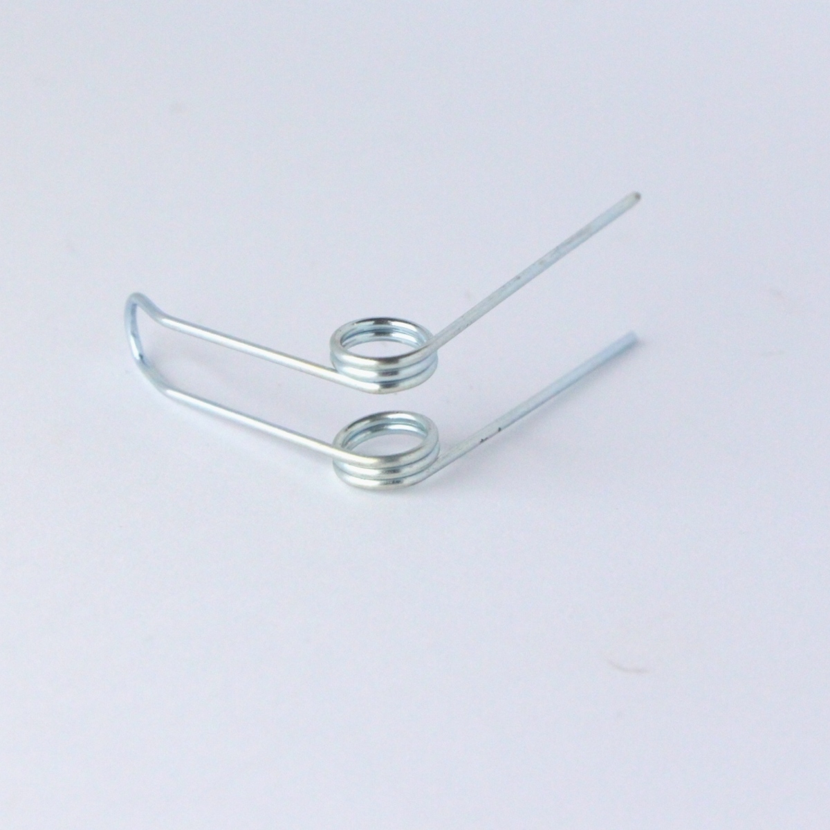 Throttle pedal return spring 4/4 pre '82, +8 & +4 post 85