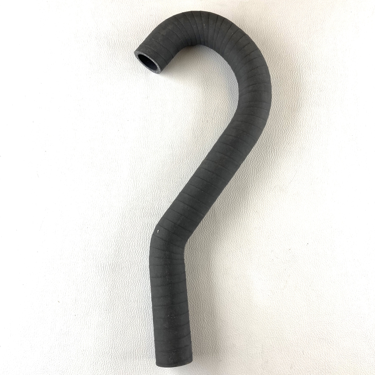 Bottom hose curved or top hose +4 Rover T16 1993 on