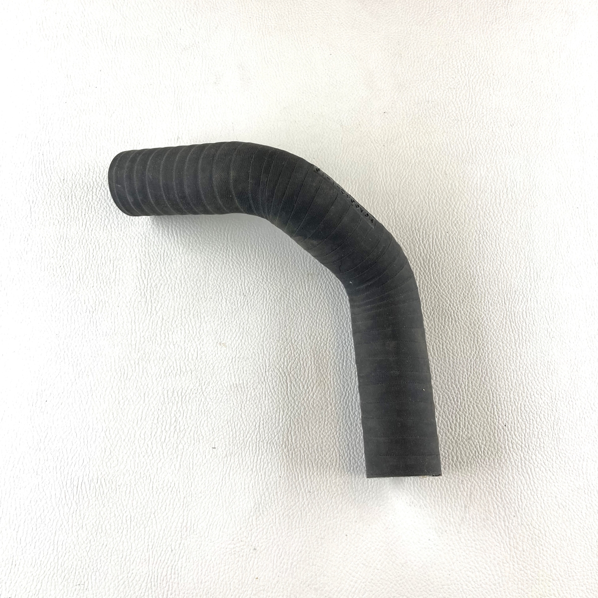 Bottom hose for Plus 4 T16