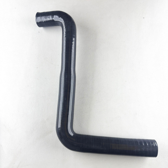 Bottom hose for V6 3.0 Roadster