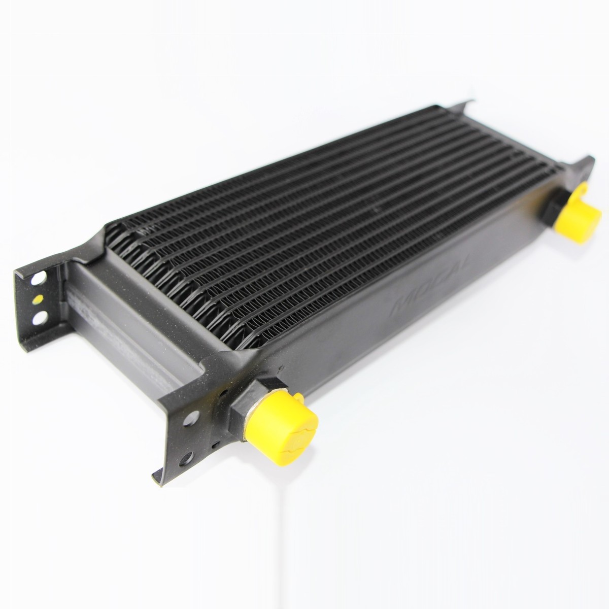 Oil cooler radiator - 13 row (1/2" bsp male connections)