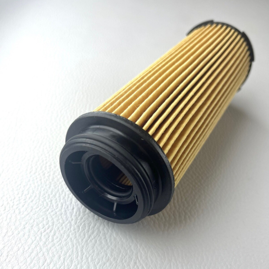 Oil filter element for Plus Six