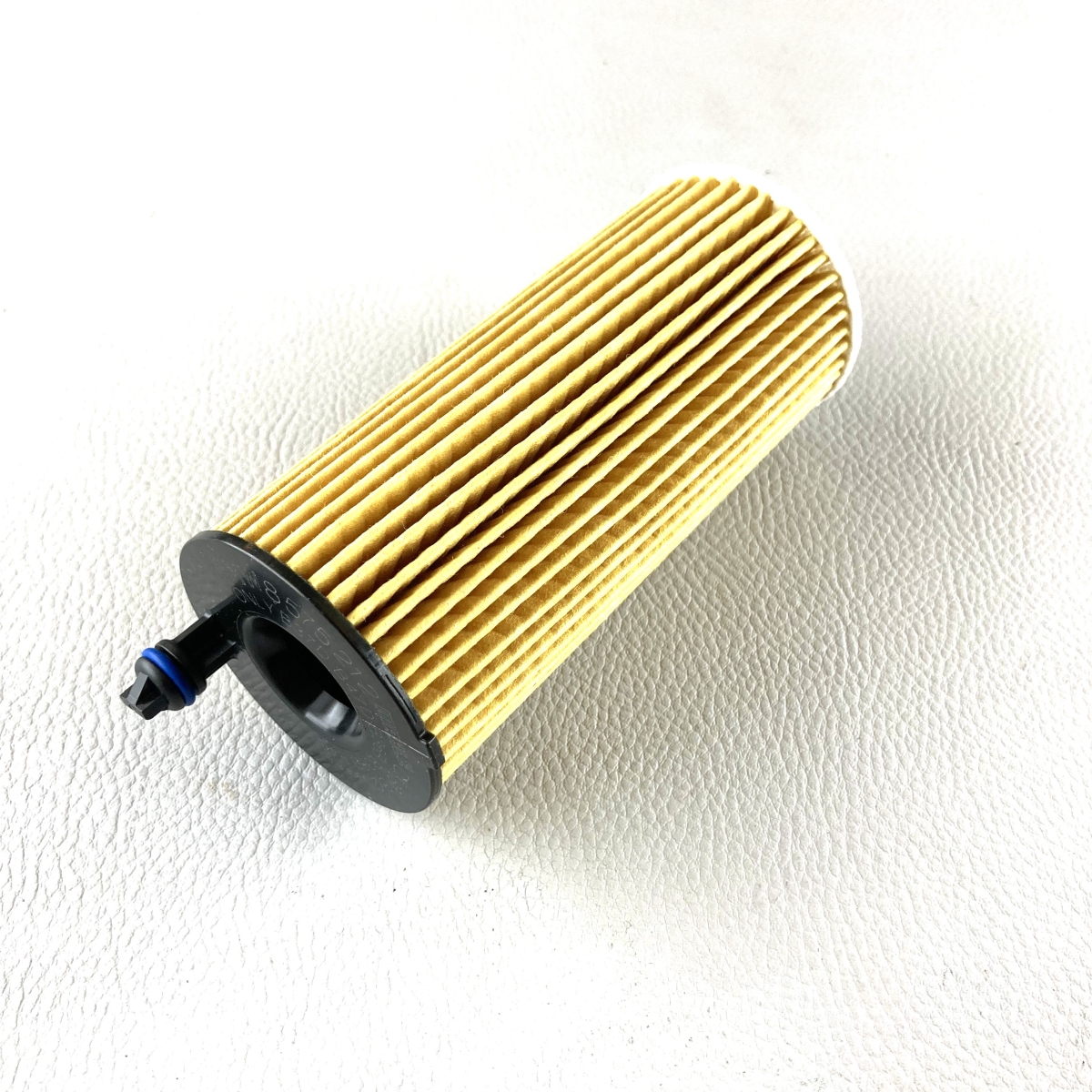 Oil filter element for Plus Four