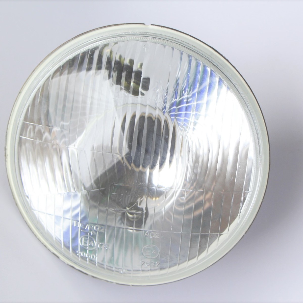 Headlamp unit right hand drive, domed glass - 1987-1/95 (Lucas)