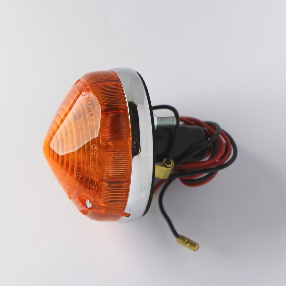 Indicator lamp - large post 1968 circle type lens complete (rubbers only see...