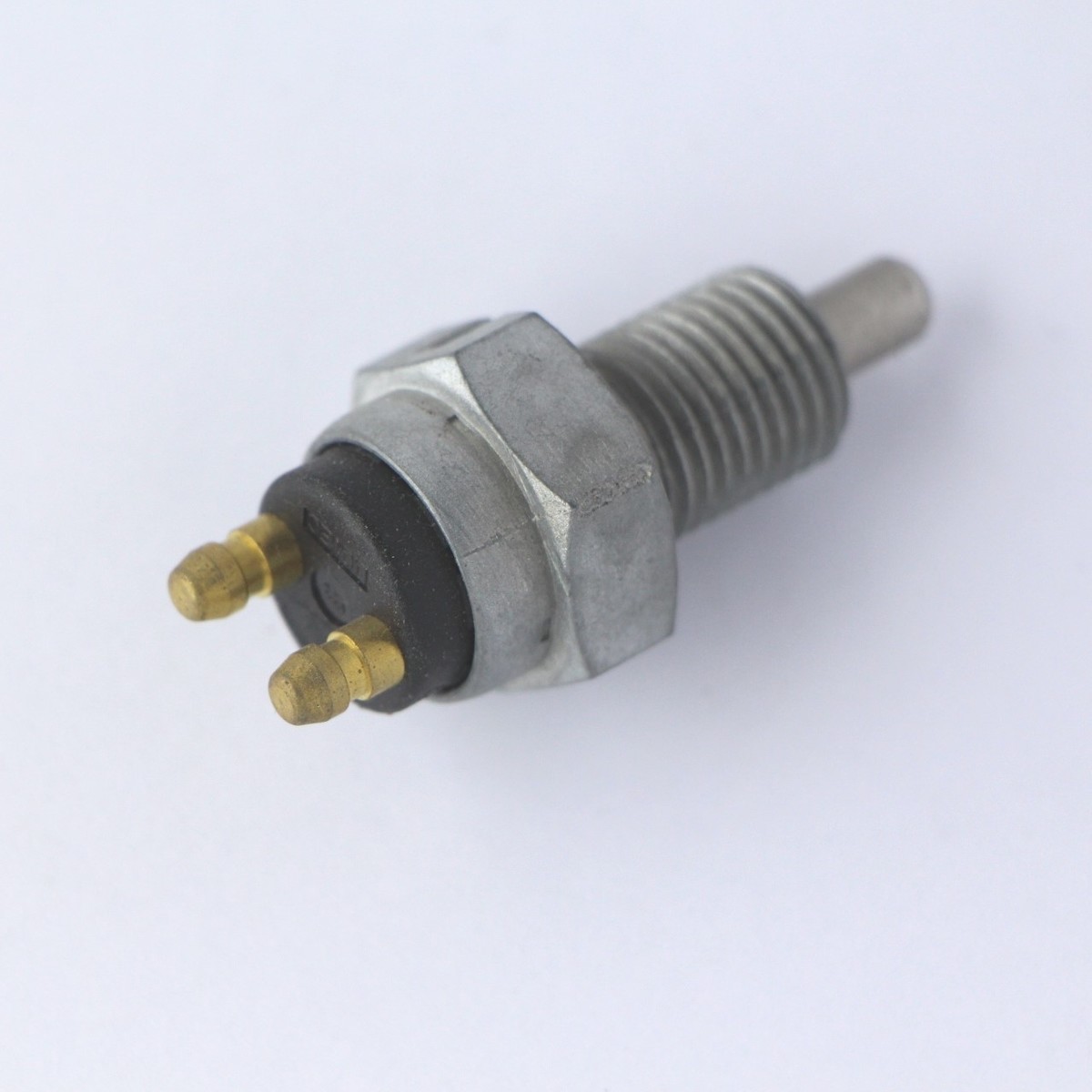 Reverse light switch 4/4 cvh