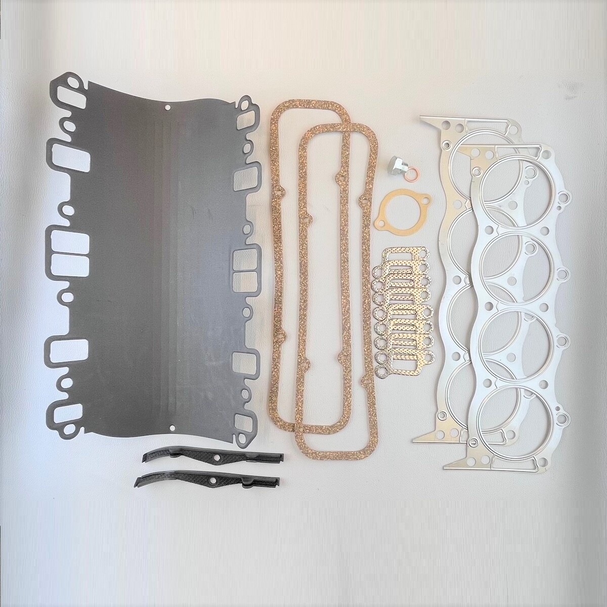 Gasket set - top end overhaul +8 3.9l