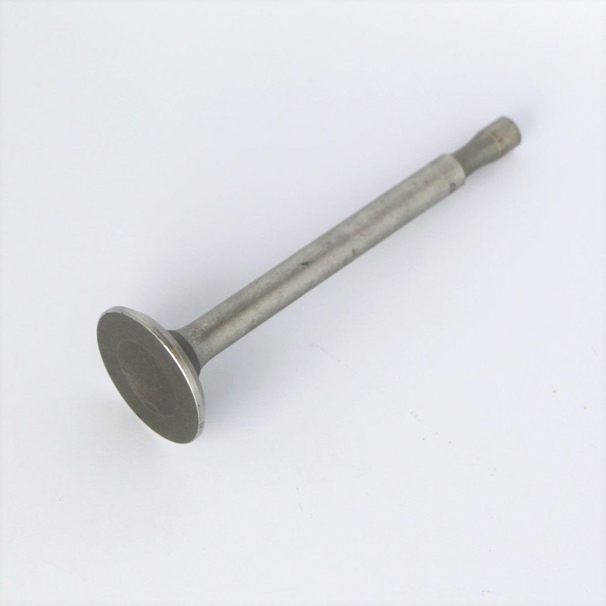 Exhaust valve