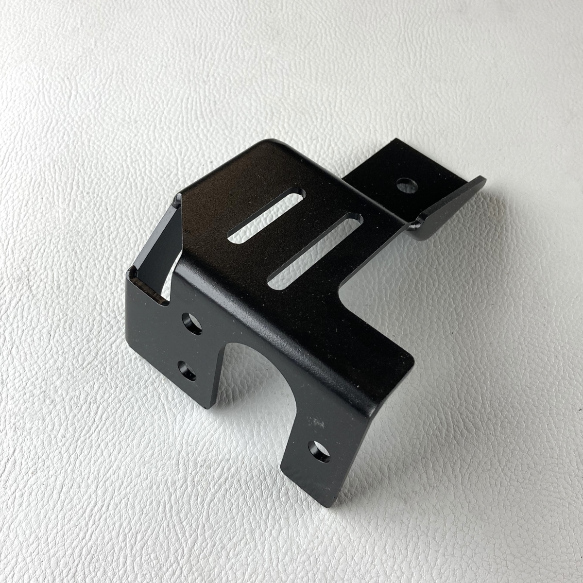 Supplimentary driving light bracket for Super 3 - right hand