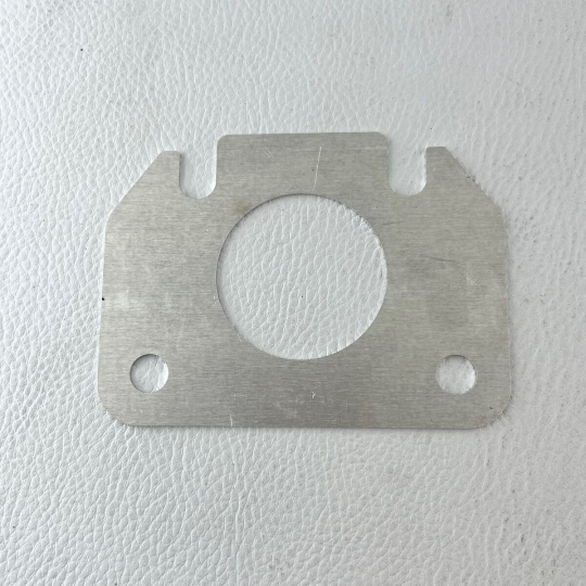 Shim for camber adjustment on Plus Six