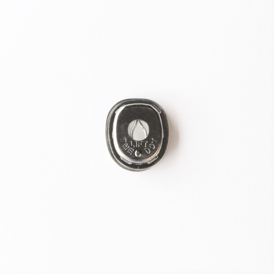 Lift-a-dot fastener socket with backplate