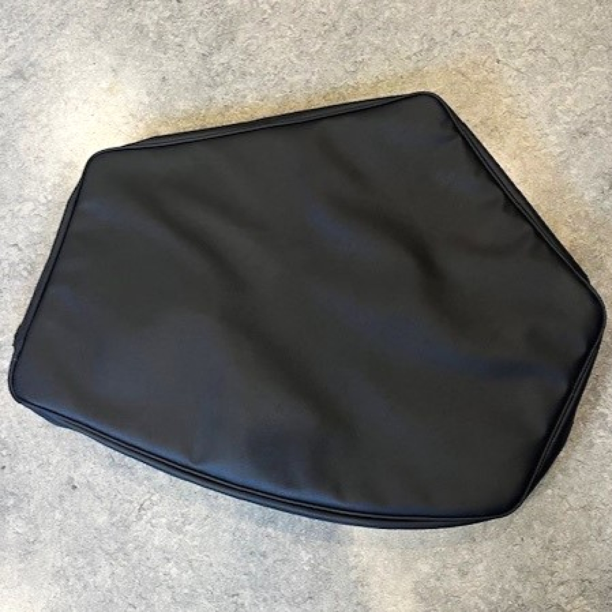 Shaped sidescreen bag in everflex - fits luggage racks with sidescreen ...