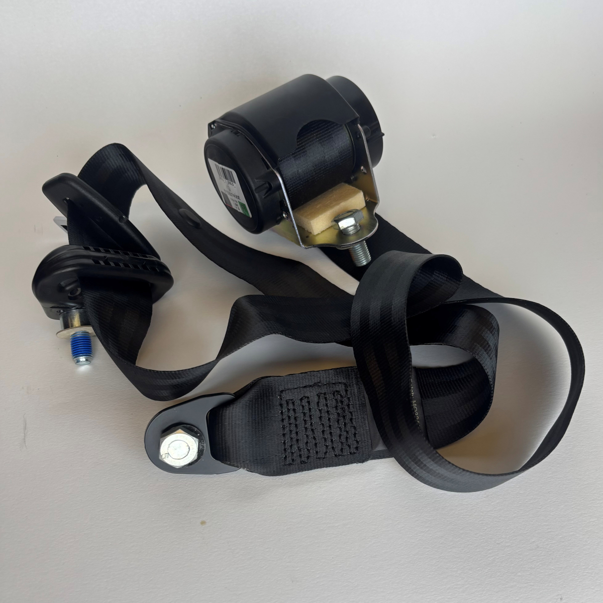 One seat belt (inertia reel) rear 4str 5/1999 on