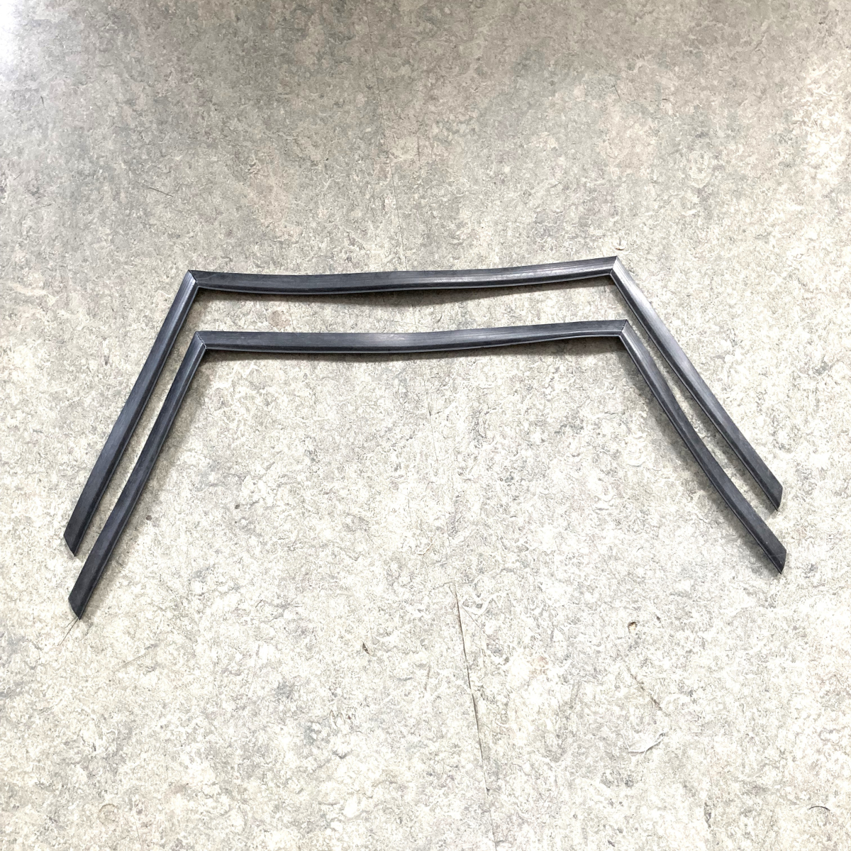 Sidescreen rubber set 2 seater 6/1997 on