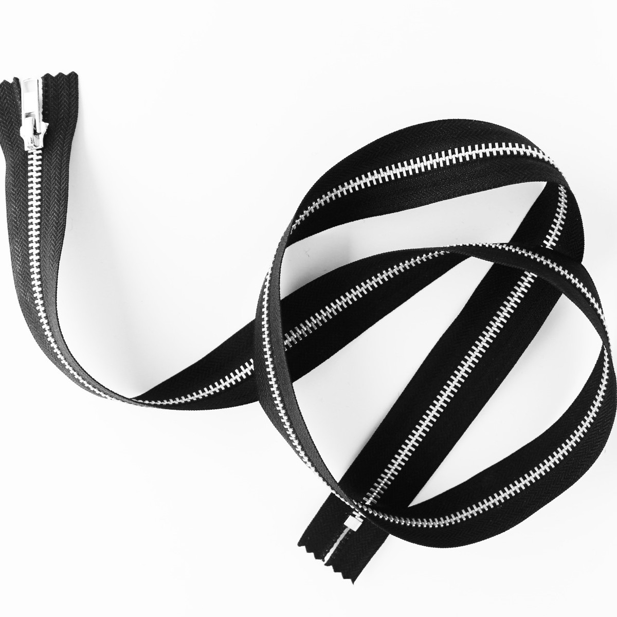 Black tonneau zip 36" long for cars to 8/1999