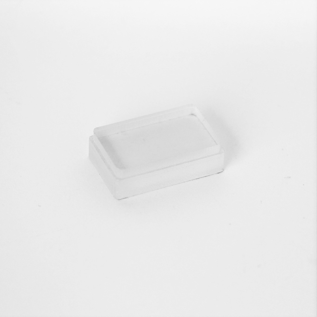 Knob for sidescreen perspex