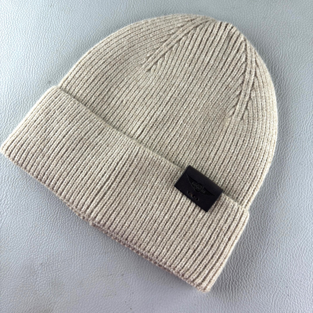 Morgan beanie with leather patch - Pebble Marl